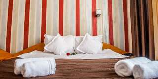 Отель Hotel Class Hermannstadt Сибиу Трехместный номер-2