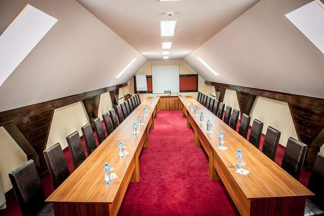 Отель Hotel Class Hermannstadt Сибиу-22